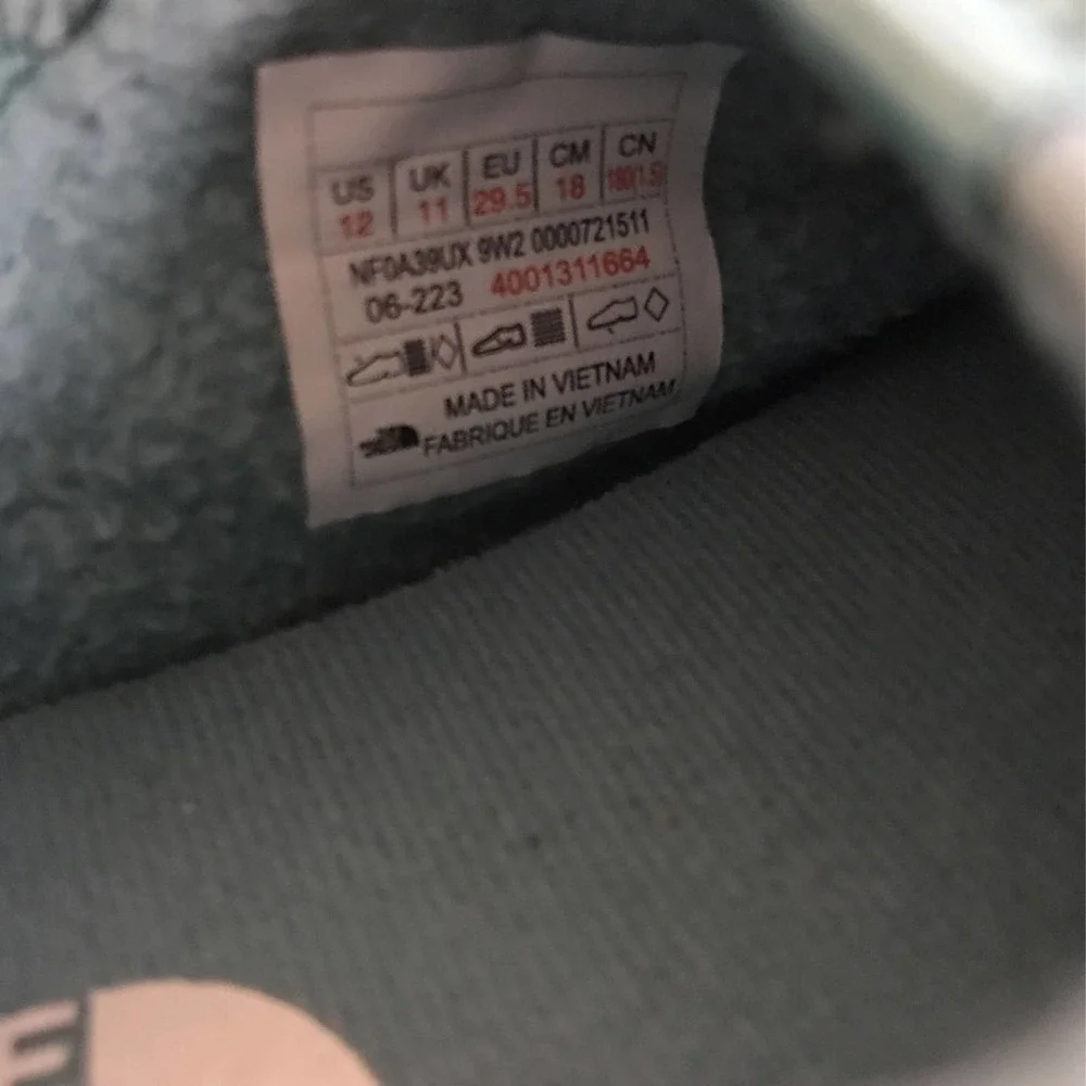 The North Face Kids SIZE 12 Thermoball Traction II Mule Water Resistant …